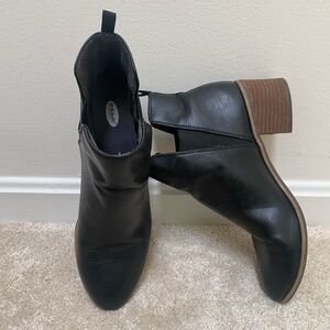 Dr. Scholl's Black Ankle Booties